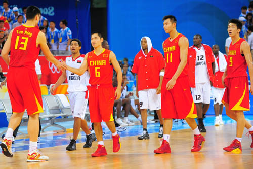 87年主场不败！梅里诺传射建功，阿森纳2-0小蜜蜂十一轮不败领跑