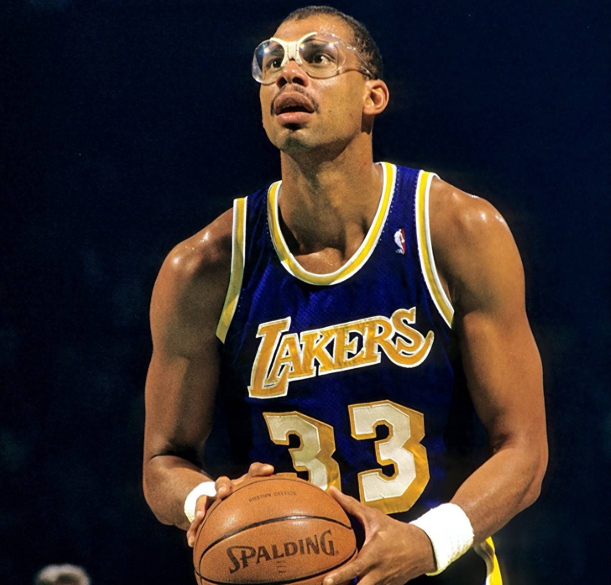 吕文君未来去向引热议